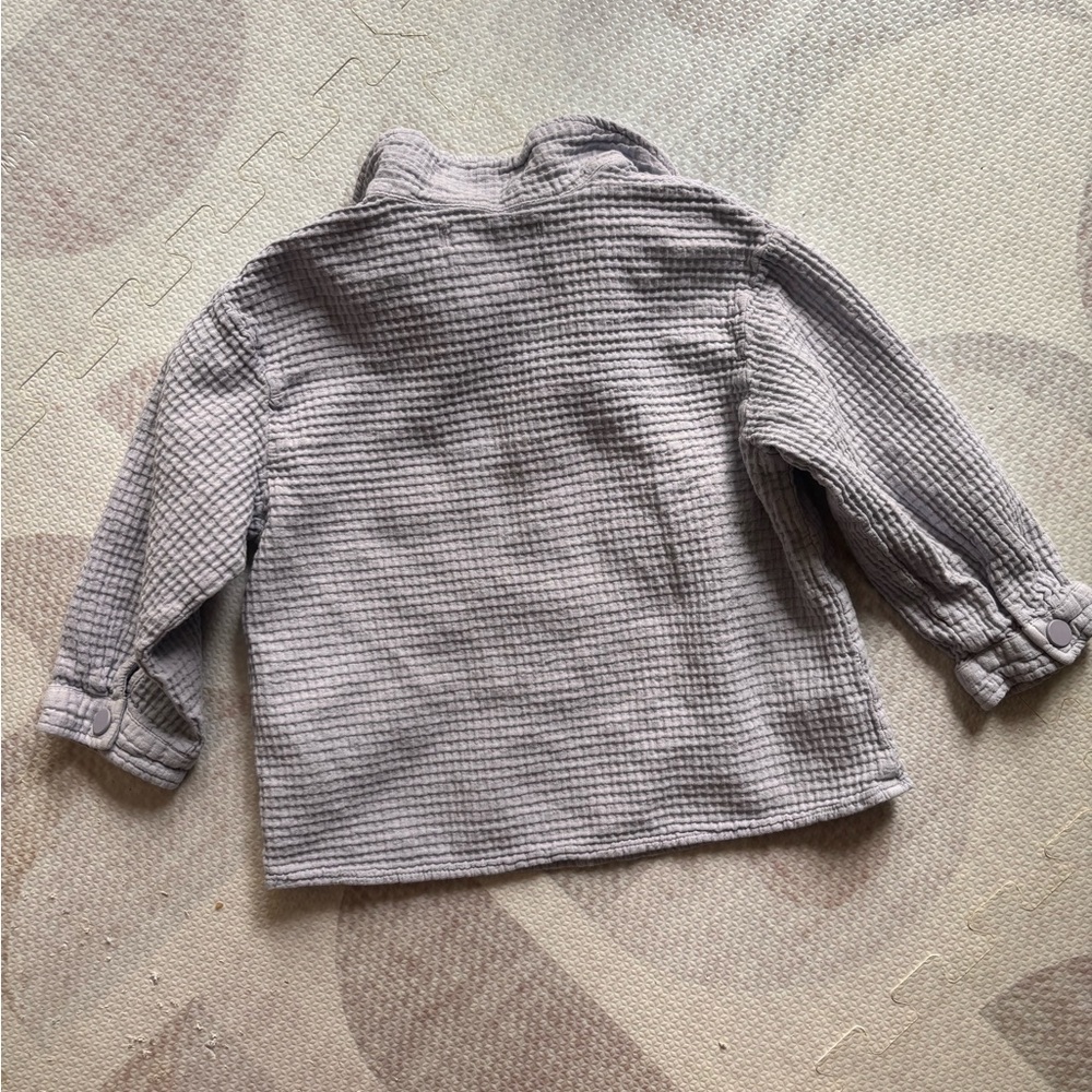 Zara Button Up - Picture 3 of 3